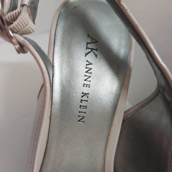 ANNE KLEIN | Women's Iflex Peep Toe Slingback Heels Beige Tan Size 7 - Picture 4 of 10